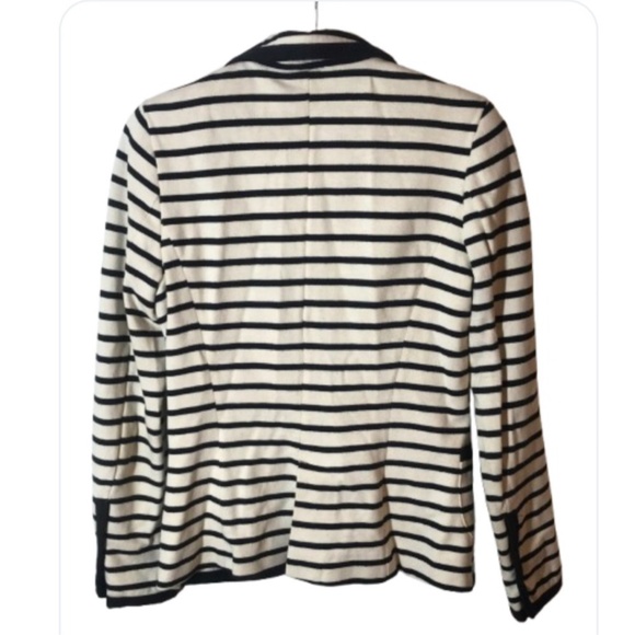 Zara Basic Size Small Women’ Cream And Black Blazer - Picture 5 of 8